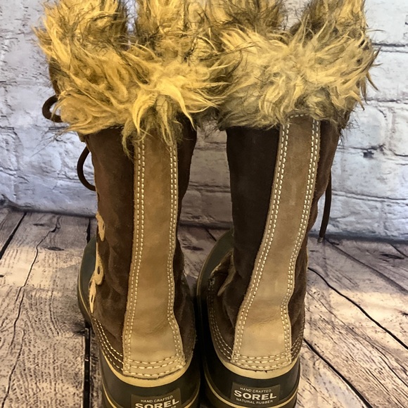 SOREL • Joan of Arctic Lace Up Waterproof Suede
Boots Fur Trim Rubber Duck Toe - Picture 7 of 11